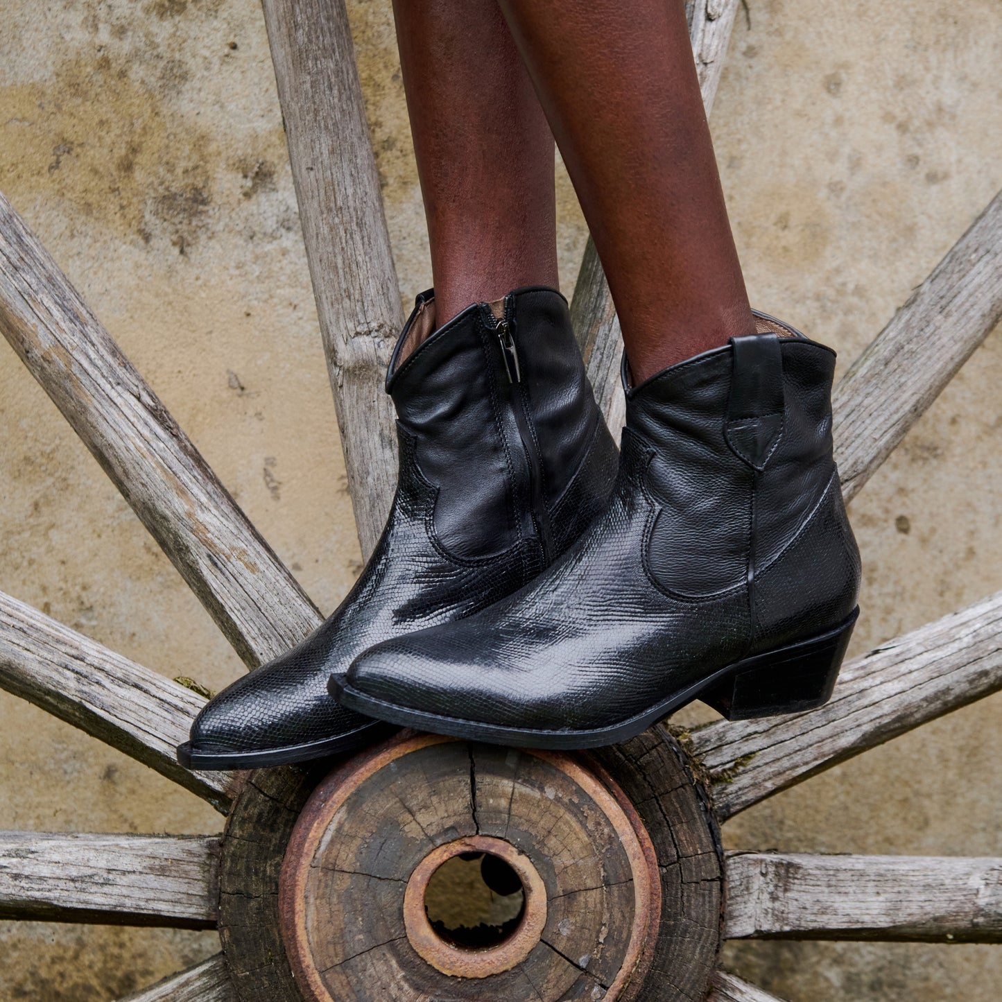 ANKLE BOOTS - DD02 Nero